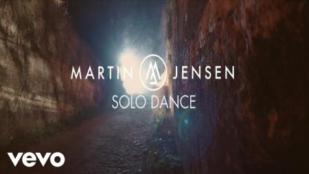 Martin Jensen – Solo Dance