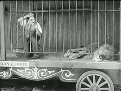 Charlie Chaplin – De Leeuwen Kooi