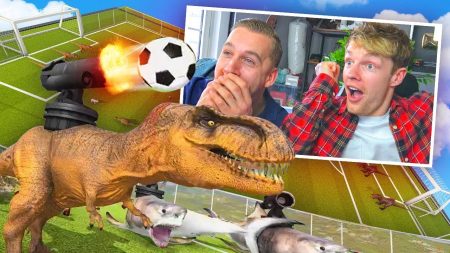 Enzo Knol – Voetballen Met Kannonen Op Dinosaurus! – Beast Battle Simulator #2