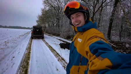 Enzo Knol – Snowboarden Achter Mijn Auto (704PK) – Vlog #2005